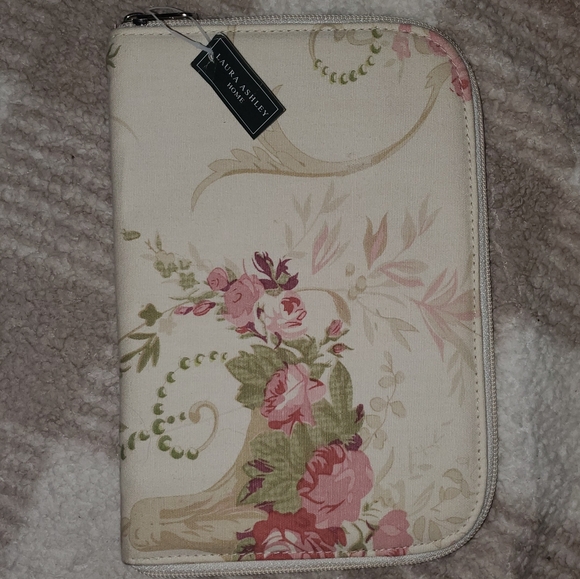 Laura Ashley Handbags - 5 for $20 | NWT Laura Ashley Home Floral Jewelry Travel Case